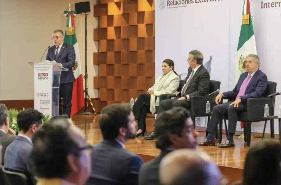 PRESENTAN SECRETARÍAS DE RELACIONES EXTERIORES Y DE ECONOMÍA, JUNTO CON EL CCE, PLAN MÉXICO AL CUERPO DIPLOMÁTICO ACREDITADO EN EL PAÍS